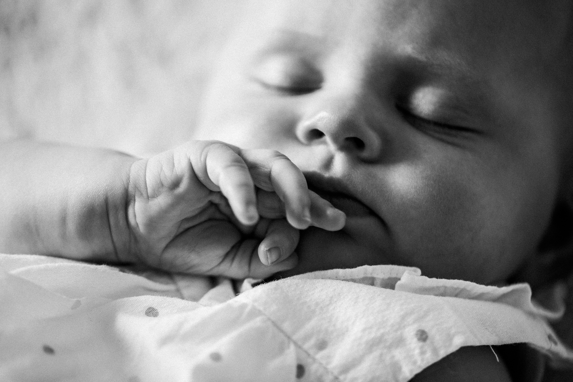 photo de nouveau né bébé dans l'Oise