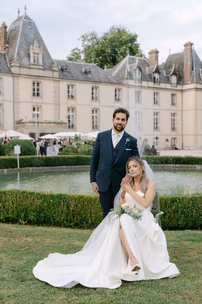 Photos de couple au château d'Aveny