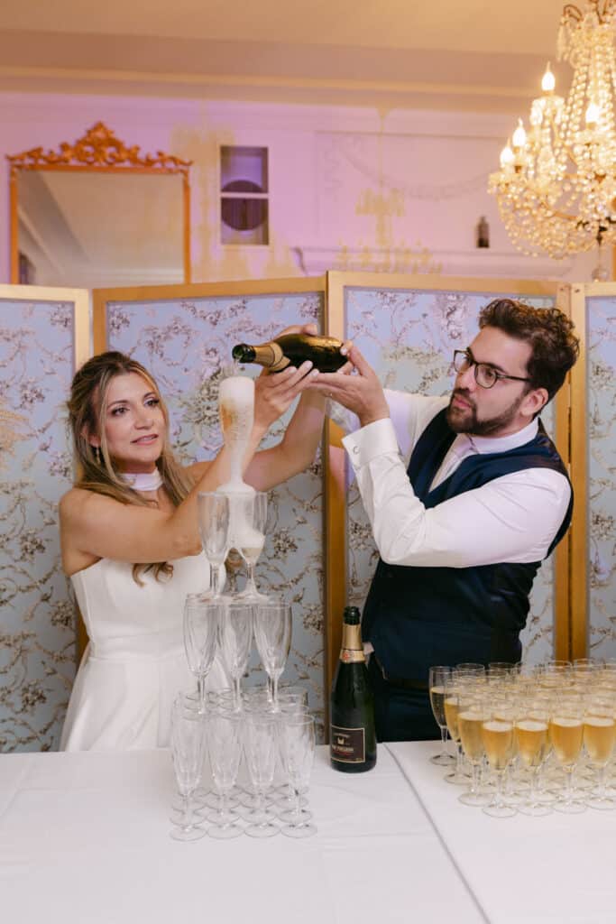 tour à champagne mariage au château d'aveny